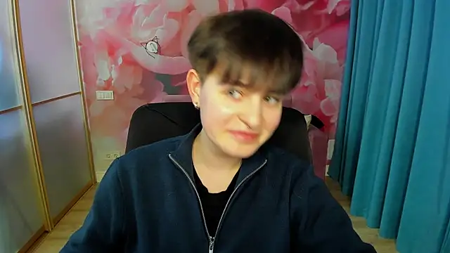 Snapshot of EmiliaYours chatting on 21, 2, 2025 EmiliaYours online show from 21, 2, 2025