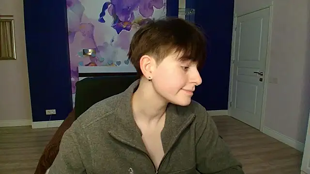 Snapshot of EmiliaYours chatting on 24, 2, 2025 EmiliaYours online show from 24, 2, 2025