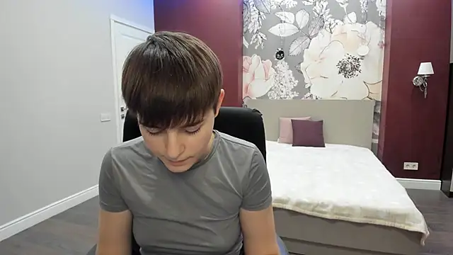 Snapshot of EmiliaYours chatting on 22, 11, 2025 EmiliaYours online show from 22, 11, 2025