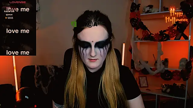 luna berryy online show from 23, 10, 2025