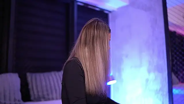 Candy Ivy online show from 27, 2, 2025