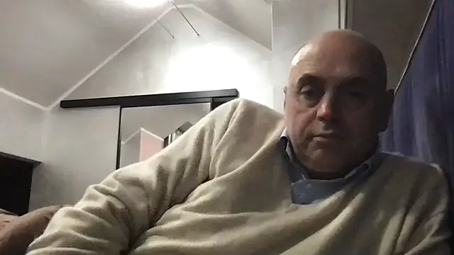 Snapshot of pantomax chatting on 23, 11, 2025 pantomax online show from 23, 11, 2025
