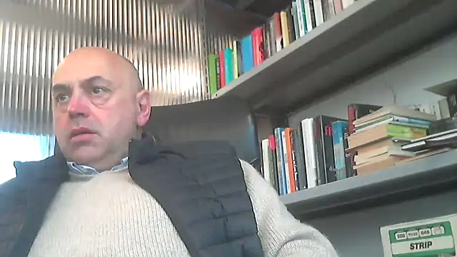 Snapshot of pantomax chatting on 16, 5, 2026 pantomax online show from 16, 5, 2026