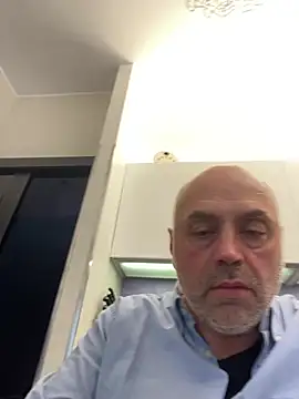 Snapshot of pantomax chatting on 20, 5, 2026 pantomax online show from 20, 5, 2026