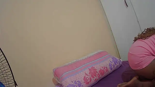 ebonyjezebel online show from 7, 12, 2024