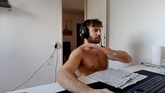 Snapshot of alpha-hunk chatting on 6, 1, 2026 alpha-hunk online show from 6, 1, 2026