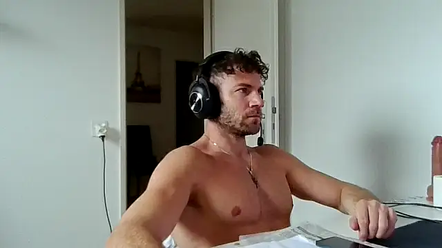 alpha-hunk online show from 15, 4, 2026