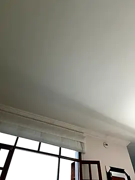 aurora divine online show from 25, 10, 2025