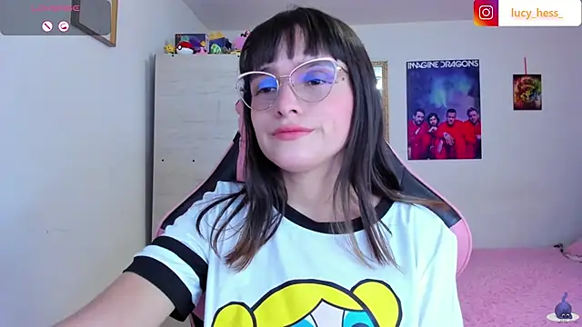 Lucyy-hess online show from 3, 6, 2026