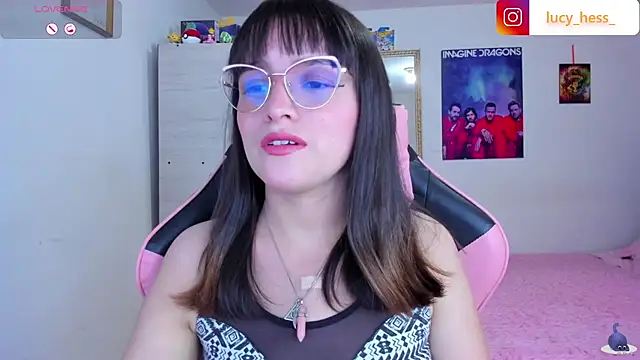 Lucyy-hess online show from 19, 6, 2026