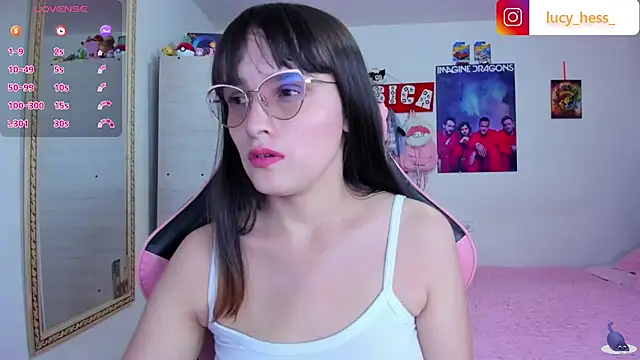 Lucyy-hess online show from 28, 7, 2026