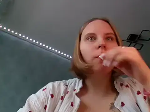 Thalia  Star online show from 4, 1, 2025