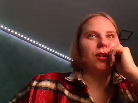 Thalia  Star online show from 8, 1, 2025