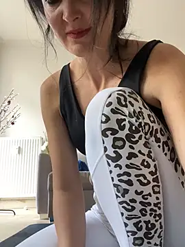 Snapshot of -OLYA- chatting on 12, 3, 2025 -OLYA- online show from 12, 3, 2025