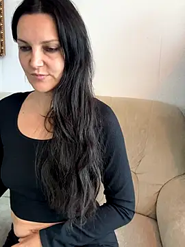 Snapshot of -OLYA- chatting on 22, 11, 2025 -OLYA- online show from 22, 11, 2025