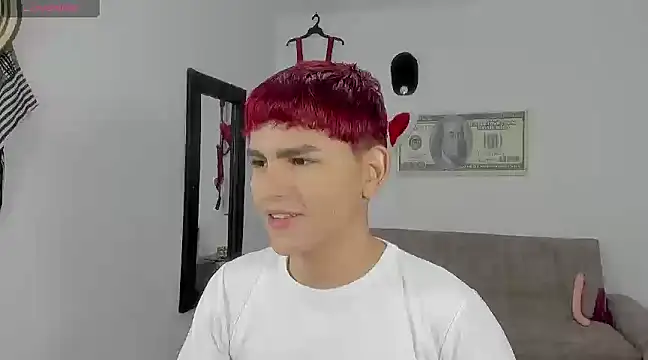 Snapshot of Lyam_ap chatting on 24, 12, 2024 Lyam ap online show from 24, 12, 2024