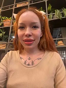 Snapshot of babydolll chatting on 2, 3, 2025 babydolll online show from 2, 3, 2025