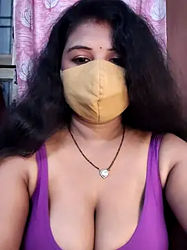 Snapshot of Dr_Chhaya chatting on 11, 7, 2026 Dr Chhaya online show from 11, 7, 2026