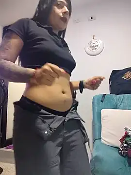 Snapshot of Caro_kitty- chatting on 22, 11, 2025 Caro kitty- online show from 22, 11, 2025