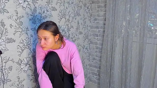 EllaSky xoxo online show from 20, 11, 2025