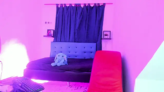 Snapshot of Camila_TransGirl chatting on 19, 3, 2025 Camila TransGirl online show from 19, 3, 2025