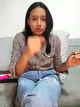 cami victoria online show from 10, 2, 2025