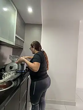 AntonellaAlondra4 online show from 12, 3, 2026