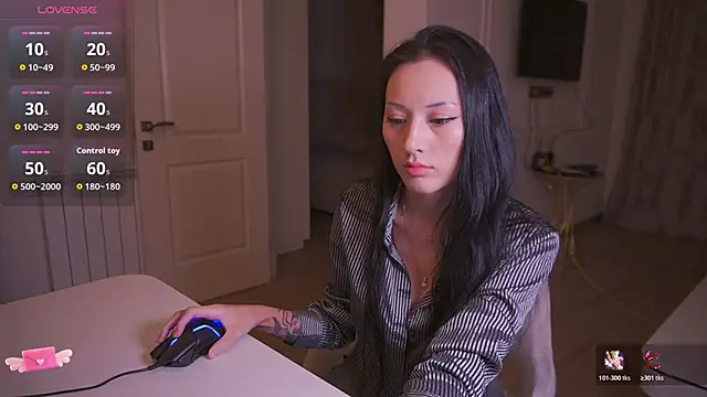 Snapshot of hana99 chatting on 25, 10, 2025 hana99 online show from 25, 10, 2025