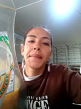 Snapshot of Alisson_420 chatting on 19, 9, 2025 Alisson 420 online show from 19, 9, 2025