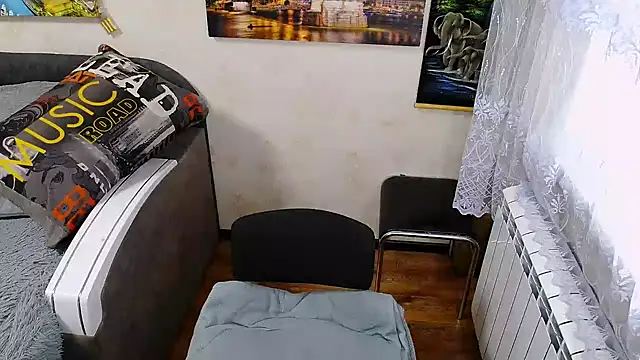 Snapshot of Lady_Boom_Wild_ chatting on 29, 11, 2025 Lady Boom Wild online show from 29, 11, 2025