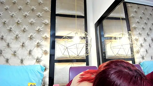 Aurora-Rossi online show from 16, 9, 2025