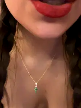 Snapshot of MariaIsabella8 chatting on 25, 10, 2025 MariaIsabella8 online show from 25, 10, 2025