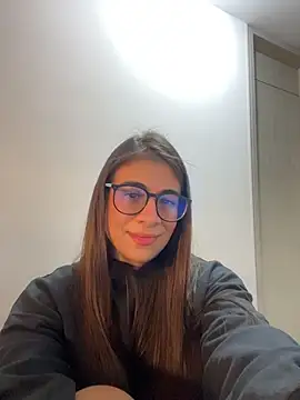 Snapshot of MariaIsabella8 chatting on 3, 6, 2026 MariaIsabella8 online show from 3, 6, 2026