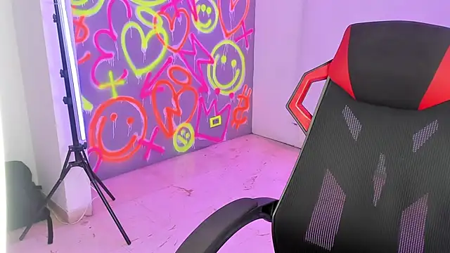 GEANNAROSE online show from 27, 12, 2024