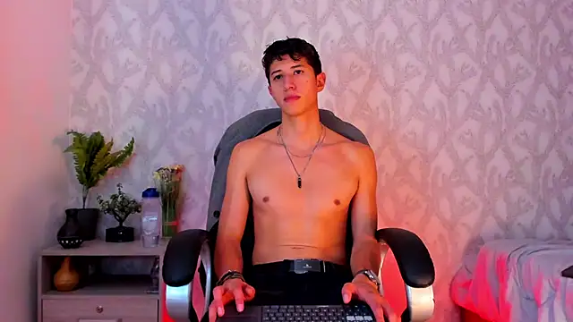 Dorianmistery2322  online show from 15, 1, 2025