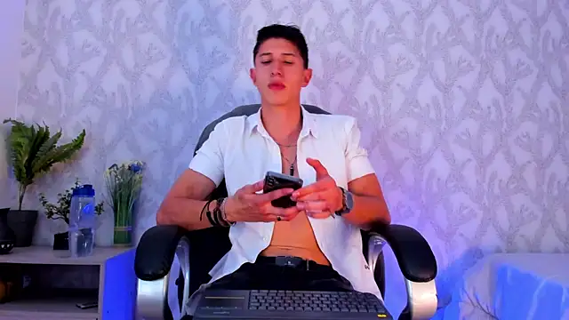 Dorianmistery2322  online show from 30, 1, 2025