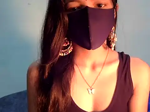 Snapshot of Cute_Alaina chatting on 2, 2, 2025 Cute Alaina online show from 2, 2, 2025