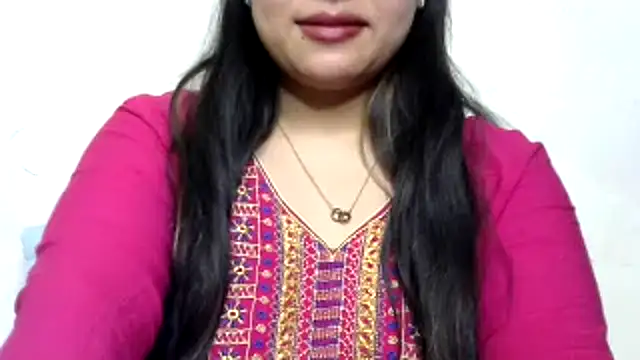 Snapshot of Come-on-over chatting on 25, 1, 2025 Come-on-over online show from 25, 1, 2025