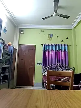 Snapshot of Royalgirl667 chatting on 7, 12, 2024 Royalgirl667 online show from 7, 12, 2024