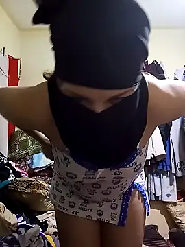 Snapshot of Sirinsx chatting on 11, 12, 2024 Sirinsx online show from 11, 12, 2024