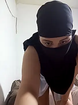 Snapshot of Sirinsx chatting on 6, 11, 2025 Sirinsx online show from 6, 11, 2025