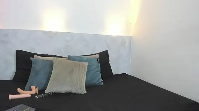 Snapshot of Mariia_Cooper1 chatting on 23, 12, 2024 Mariia Cooper1 online show from 23, 12, 2024