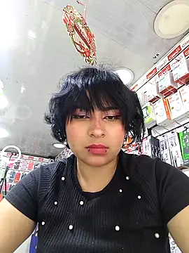 TioreHentai online show from 15, 12, 2025