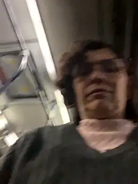 Snapshot of MireyaTorresGu chatting on 12, 1, 2026 MireyaTorresGu online show from 12, 1, 2026