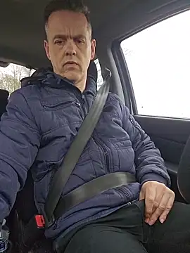 Hectorthyssen1 online show from 2, 4, 2026