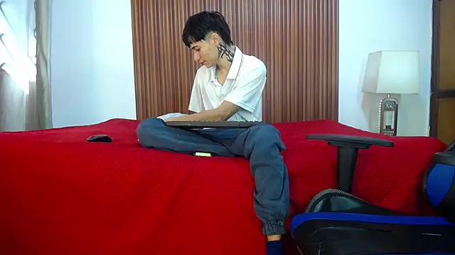 Snapshot of Zacktk7 chatting on 7, 12, 2024 Zacktk7 online show from 7, 12, 2024