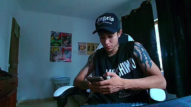 Snapshot of Zacktk7 chatting on 11, 2, 2025 Zacktk7 online show from 11, 2, 2025