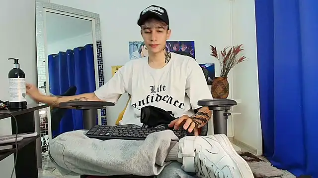 Snapshot of Zacktk7 chatting on 20, 3, 2025 Zacktk7 online show from 20, 3, 2025