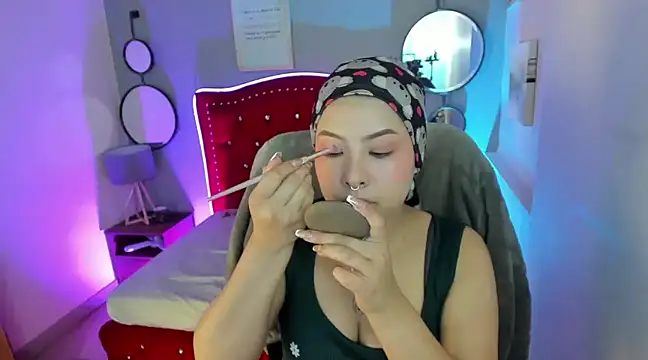 Namiko Park online show from 5, 2, 2025