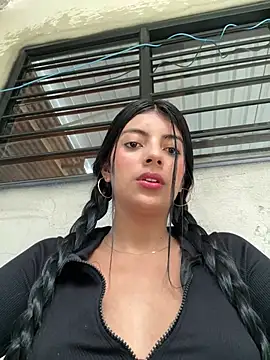 Baby Niels online show from 21, 3, 2025